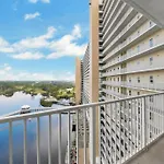 Spacious, Cozy 2Brd /2Bath Condo - Laketown Wharf
