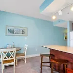 Spacious, Cozy 2Brd /2Bath Condo - Laketown Wharf